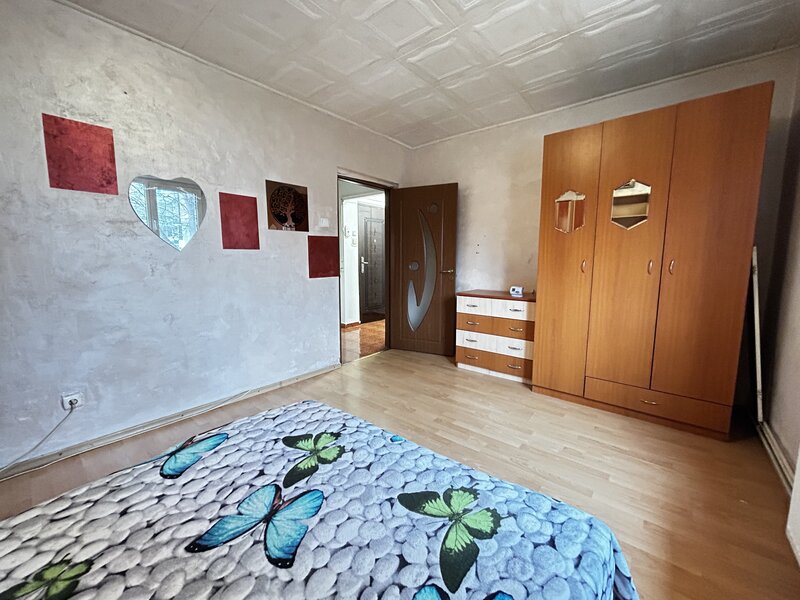 Dristor, Fizicienilor, Penny, centrala proprie,