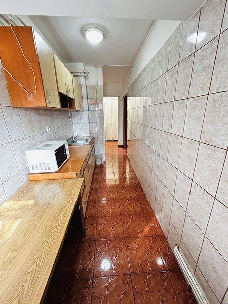 Dristor, Fizicienilor, Penny, centrala proprie,